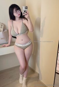 รูปโป๊ น้อง saiznek ดาว onlyfans