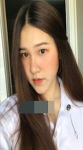 นักศึกษาช่วยตัวเอง