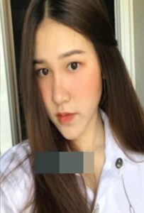 นักศึกษาช่วยตัวเอง