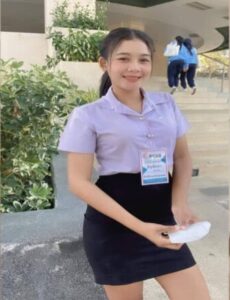 นักศึกษา คอลเสียว